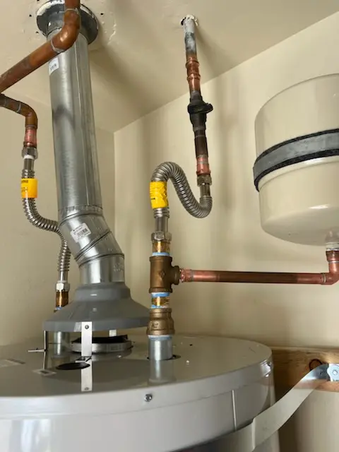 Water heater installation and plumbing repair in North Lima